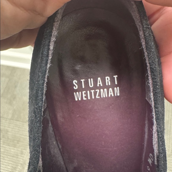 Stuart Weitzman Aohki Black Suede Bow Heels, size 7 - Picture 7 of 13